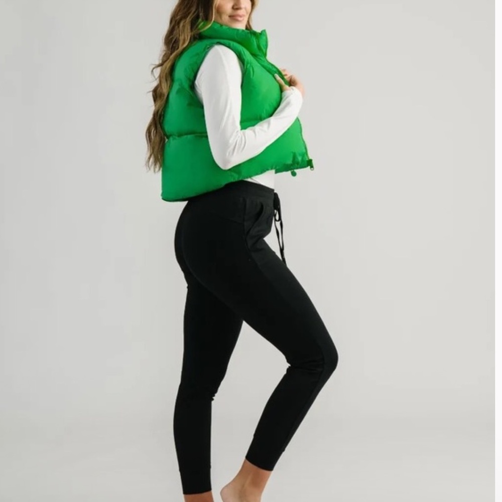 Zyia Active Green Elevate Puffer Vest NWOT Size XL